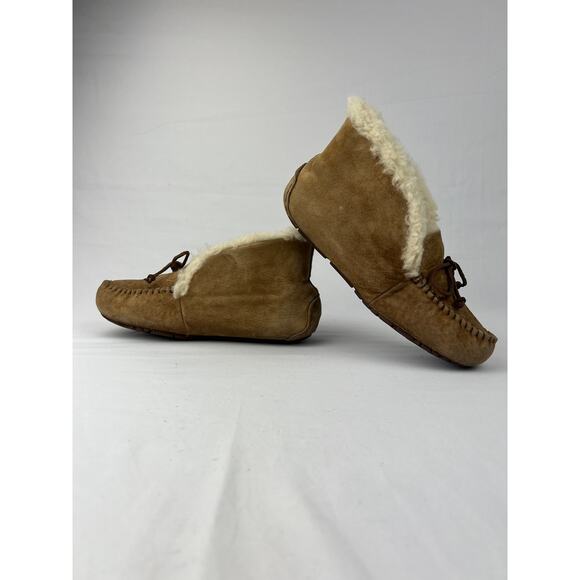 UGG Slippers Women’s 7 Chestnut Shearling Suede Leather Moccasin Indoor Outdoor - Picture 6 of 14